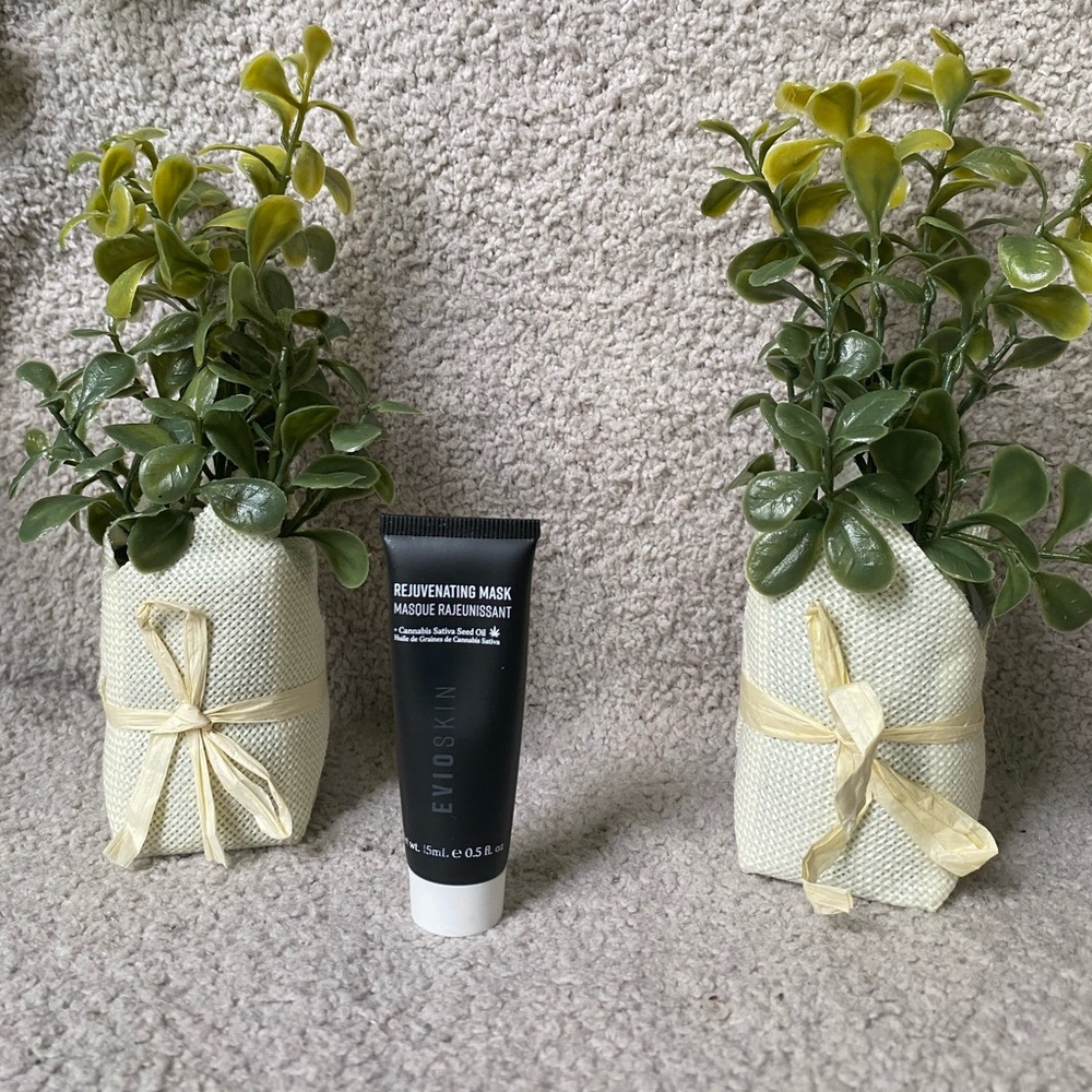 💎 Rejuvenating Mask